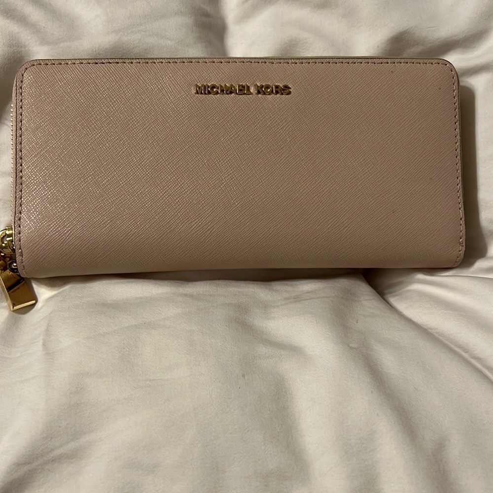 Michael Kors wallet
